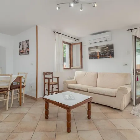 Holiday home Casa Bice 2