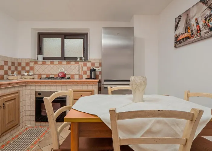 別荘 Casa Bice 2 ゴルフォ・アランチ